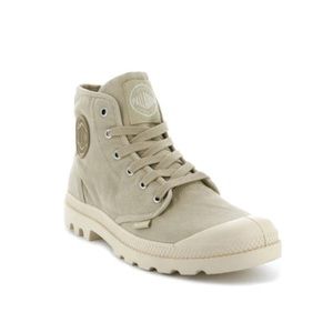 Palladium Women’s ‘Pampa HI’ Boots - Sahara/Ecru